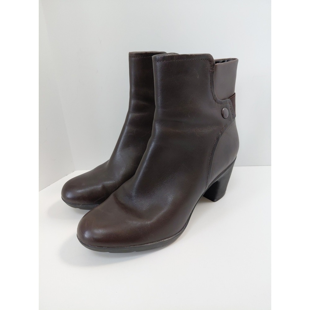 Clarks Artisan Women's 8 Brown Leather Ankle Booties Boots Heeled